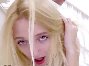 orgazm, tryskanie, nastolatki, hardcore, pov, młode18, college, blondynka, obcisłe, brunetka