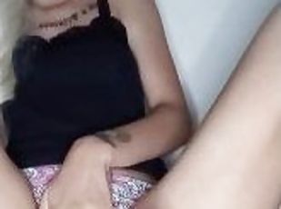 ochelari, masturbare-masturbation, amatori, adolescenta, slobozita, sperma, hentai, solo, tatuaj, tocilara