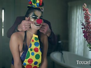 Violet Starr lets JokerX stuff her pussy