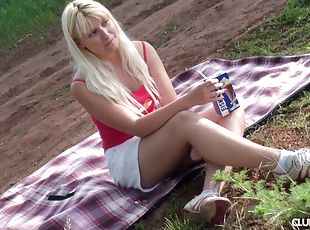 masturbation, orgasme, en-plein-air, chatte-pussy, amateur, doigtage, blonde, naturel, solo, string