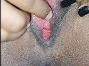 tetas-grandes, orgasmo, coño-pussy, squirting, amateur, indio, corrida-interna, con-los-dedos, prieto, tetas