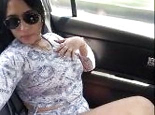 gros-nichons, masturbation, orgasme, public, babes, ados, jouet, voiture, collège, horny