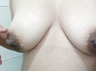 asiatique, gros-nichons, mamelons, public, amateur, babes, seins, fétiche, solo, philippine