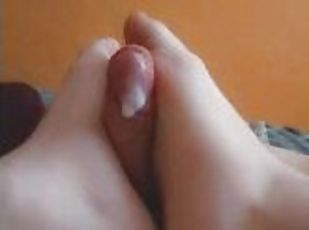 amateur, ejaculation-sur-le-corps, gay, pieds, point-de-vue, ejaculation, webcam, branlette-avec-les-pieds, minet, réalité