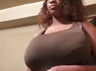 tetas-grandes, negra-ebony, negra, regordeta, tetas