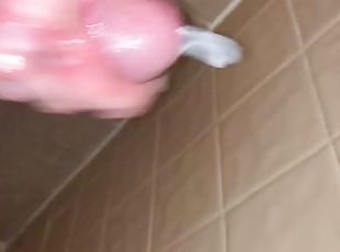 baignade, masturbation, amateur, ejaculation-sur-le-corps, énorme-bite, ados, branlette, point-de-vue, douche, solo