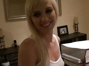 doggy, kontor, blowjob, milf, pov, blond, tattoo, små-pupper