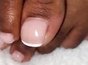 amateur, black, pieds, fétiche, solo, branlette-avec-les-pieds