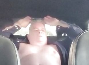 masturbation, public, ejaculation-sur-le-corps, gay, joufflue, voiture, piscine, solo