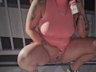 gros-nichons, pisser, public, amateur, babes, milf, coquine, fétiche, solo, fumer