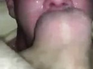 amatir, blowjob-seks-dengan-mengisap-penis, cumshot-keluarnya-sperma, penis-besar, homo, deepthroat-penis-masuk-ke-tenggorokan, sperma, penis, kasar