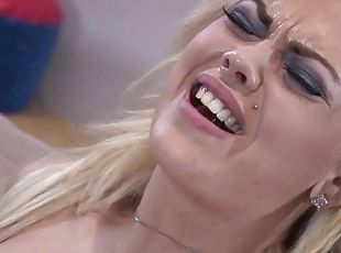 tettone, enormi, eruzioni-di-sperma, cazzi-enormi, mammine-mature, hardcore, pornostar, neri, bionde, dominazione-femminile