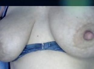 tetas-grandes, pezones, amateur, babes, madurita-caliente, latino, masaje, cachonda, tetas, fetichista