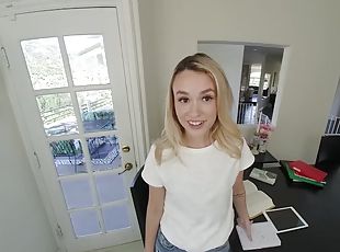 Your Boner Distracts Khloe Kingsley From Studying