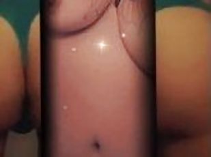 gros-nichons, amateur, milf, jouet, maman, belle-femme-ronde, webcam, seins, fétiche, solo