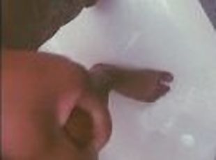 baignade, masturbation, vieux, amateur, jouet, pieds, jeune-18, plus-agée, douche, solo