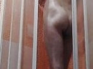 baignade, masturbation, amateur, gay, branlette, européenne, euro, fétiche, douche, solo