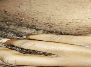 clitoris-bagian-atas-vagina-paling-sensitif, mastubasi, amatir, handjob-seks-dengan-tangan-wanita-pada-penis-laki-laki, seorang-diri, basah