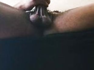 masturbation, amateur, ejaculation-sur-le-corps, ébène, énorme-bite, branlette, française, point-de-vue, ejaculation, solo