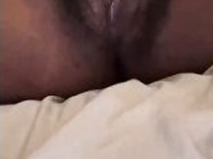 peluda, masturbación, orgasmo, coño-pussy, amateur, negra-ebony, adolescente, con-los-dedos, a-solas, virgen